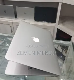 Photo - New Laptop Apple MacBook Air 2017 8GB Intel Core I5 SSD 128GB