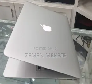 New Laptop Apple MacBook Air 2017 8GB Intel Core I5 SSD 128GB