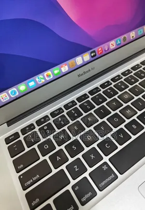 New Laptop Apple MacBook Air 2017 8GB Intel Core I5 SSD 128GB