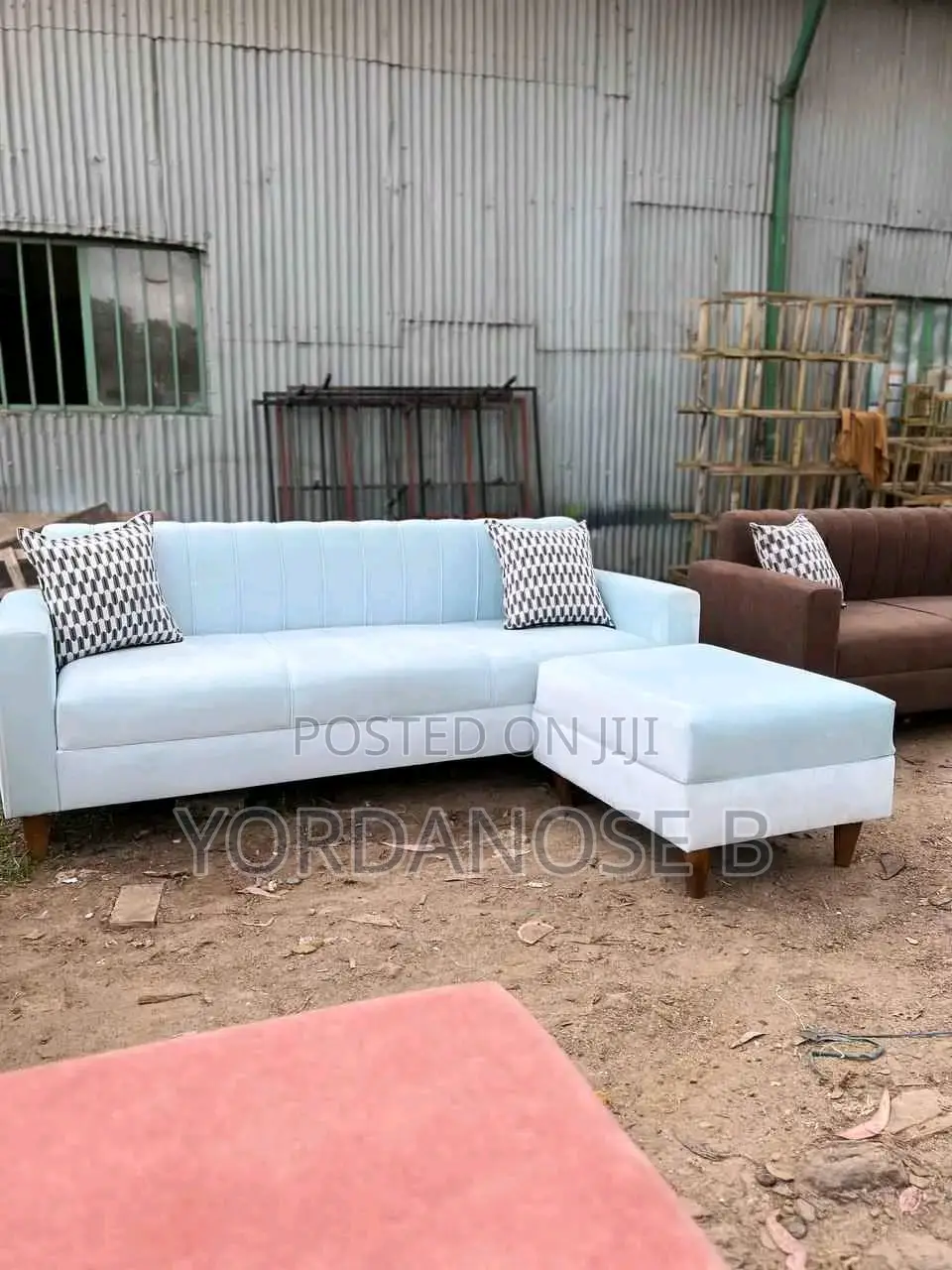 Sofa. Smple Sofa