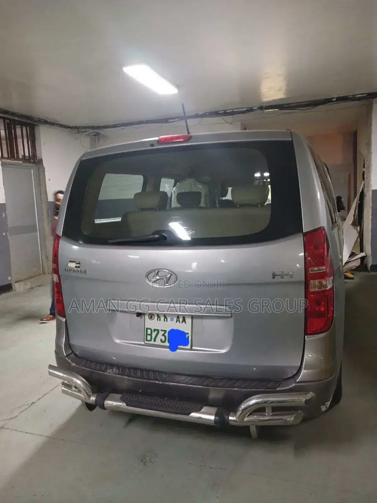 Hyundai H1 2016 Silver