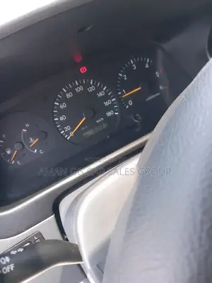 Toyota HiAce 2008 White