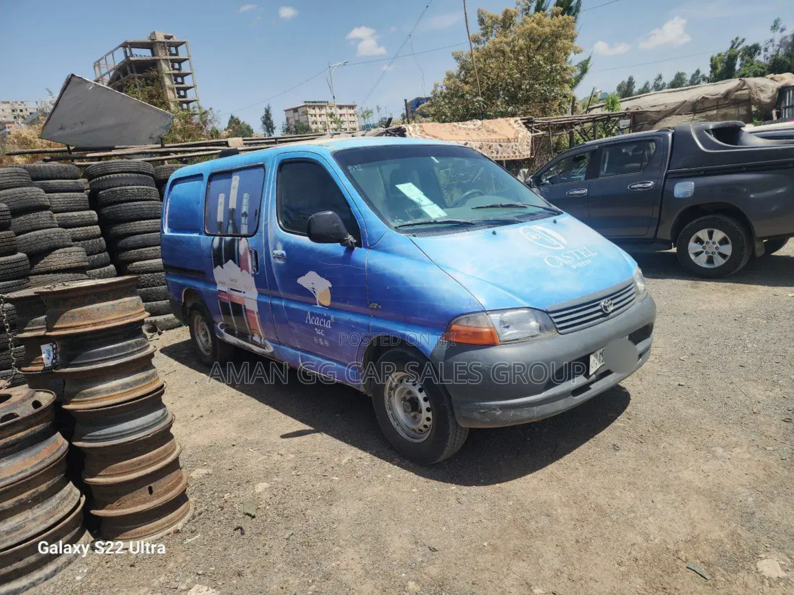 Toyota HiAce 2006 White