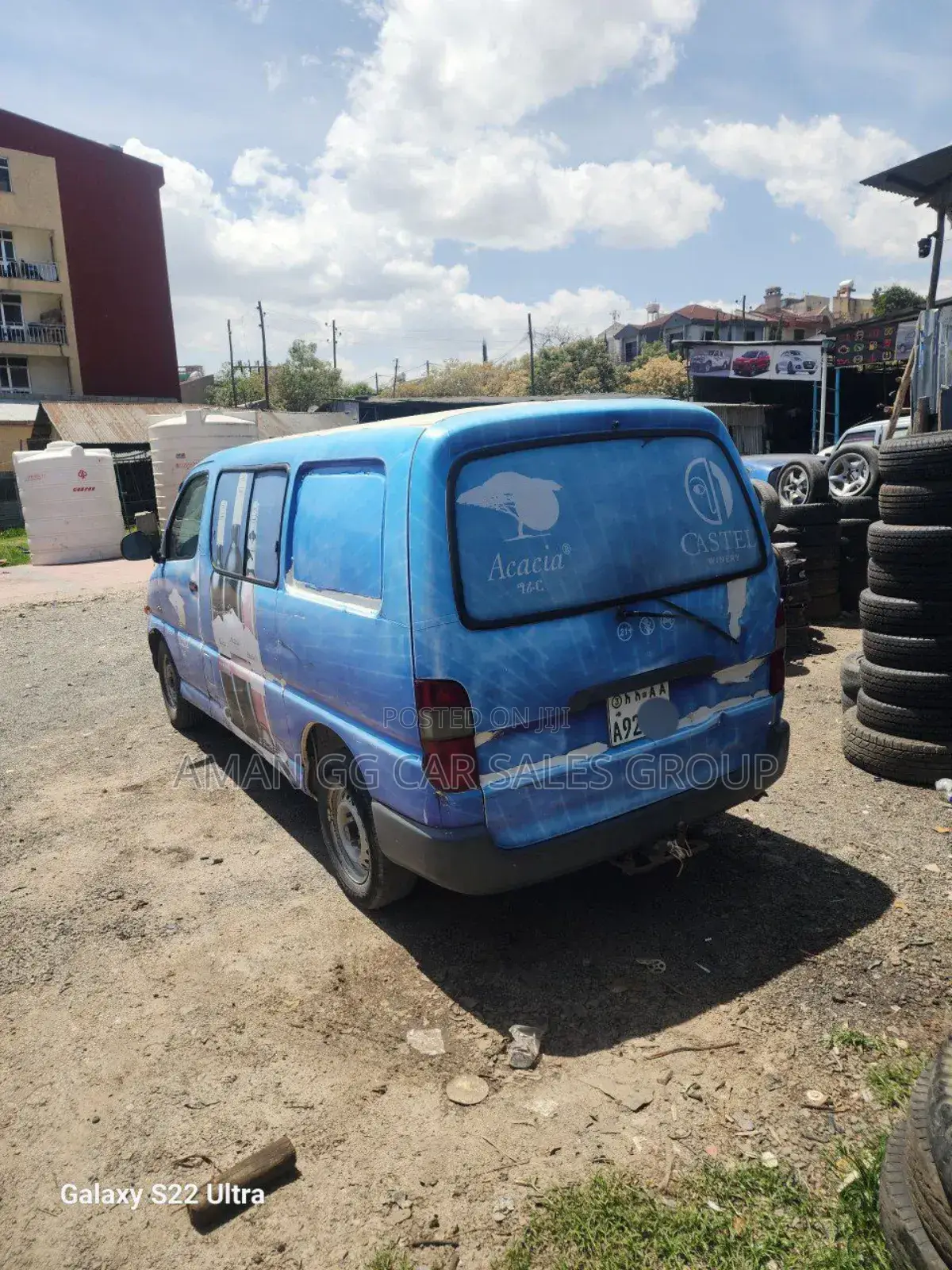 Toyota HiAce 2006 White