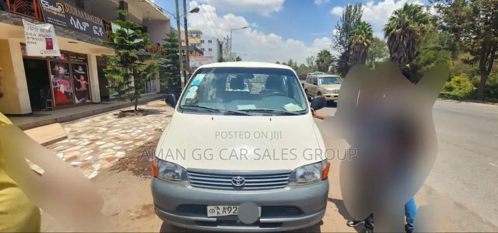 Toyota HiAce 2006 White