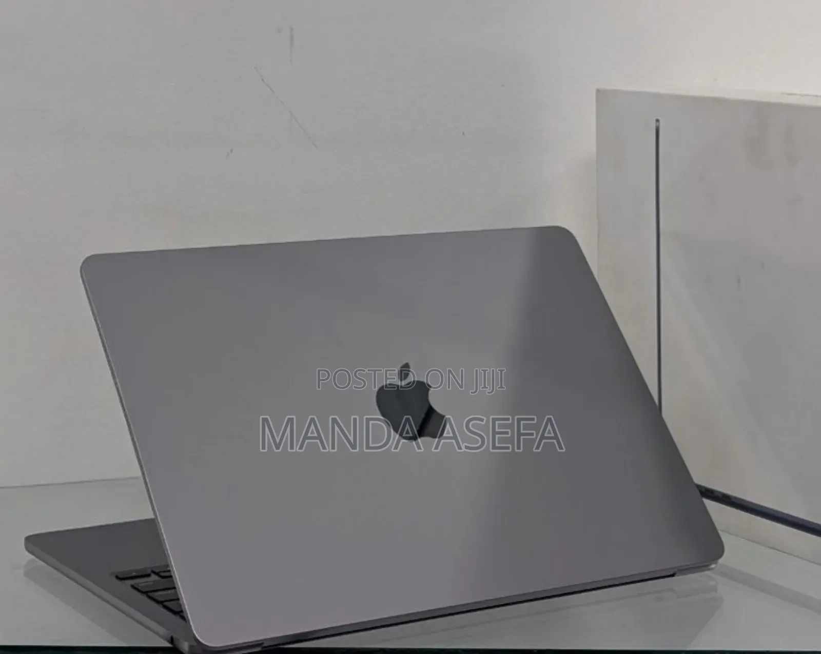 New Laptop Apple MacBook Air 8GB Apple M3 SSD 256GB