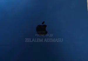 New Apple MacBook Air 2024 M3 13-Inch 8GB Intel Core M3 SSD 256GB