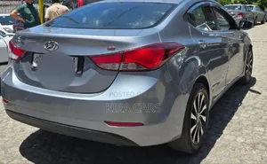 Hyundai Avante 2015 Gray