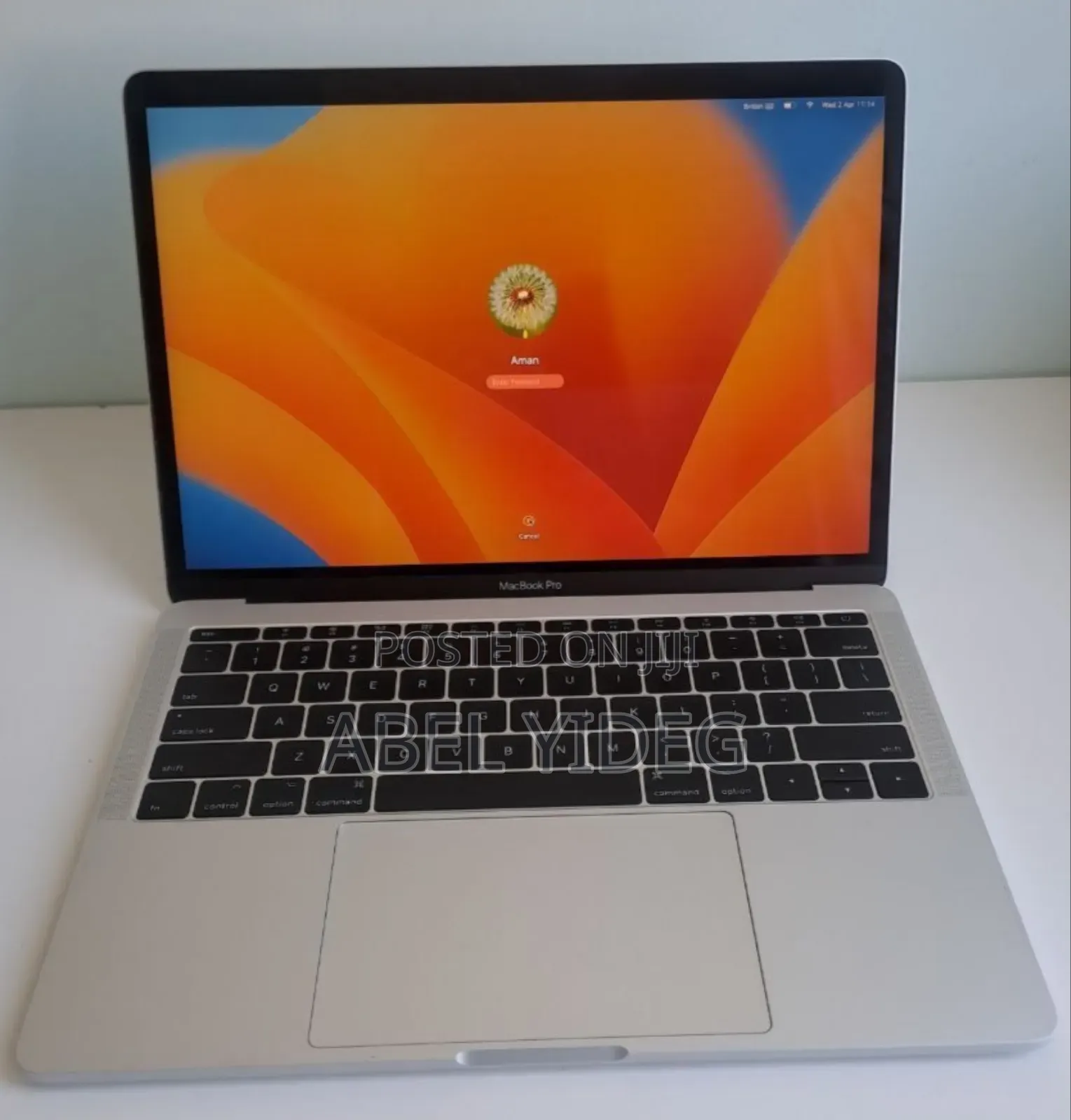 New Laptop Apple MacBook Pro 2017 8GB Intel Core I5 SSD 128GB