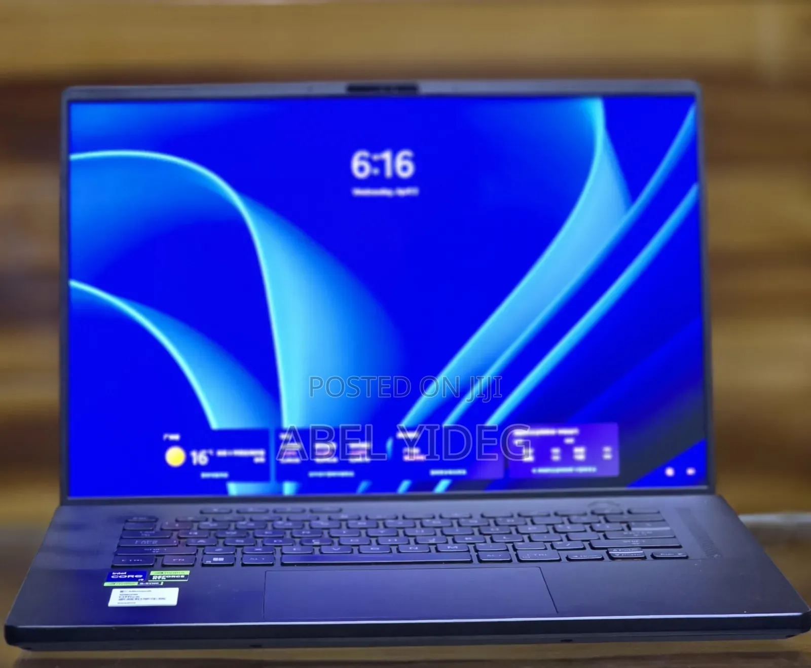 New Laptop Asus ROG Zephyrus G16 16GB Intel Core I9 SSD 1T