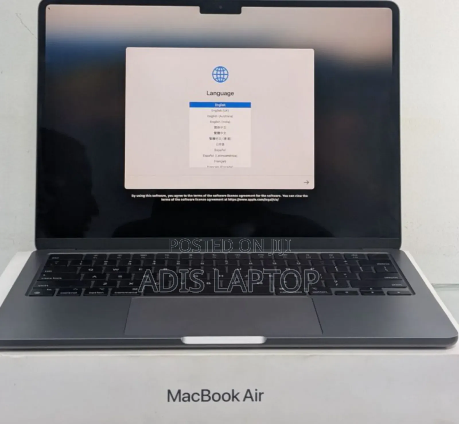 New Laptop Apple MacBook Air 2024 M3 13-Inch 8GB Apple M3 SSD 256GB