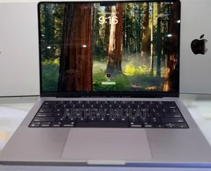 New Laptop Apple MacBook Pro M1 16GB Apple M1 Pro SSD 1T