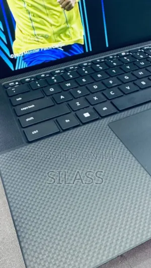 New Laptop Dell XPS 15 16GB Intel Core I7 SSD 512GB