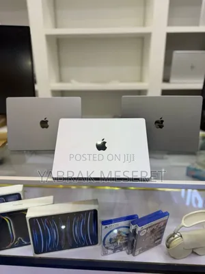 New Laptop Apple MacBook Pro M1 16GB Apple M1 Pro SSD 1T