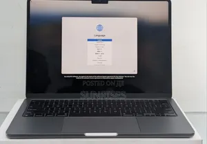 New Laptop Apple MacBook Air 2024 M3 13-Inch 8GB Apple M3 SSD 256GB