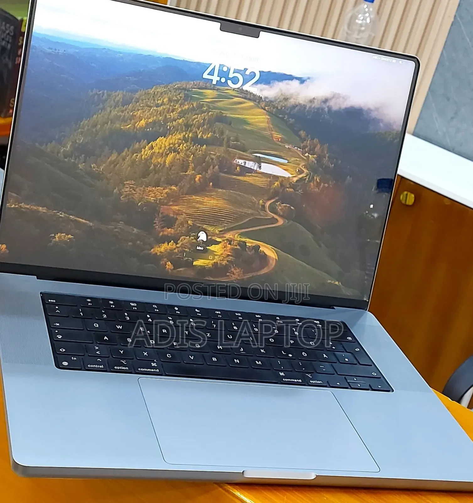 New Laptop Apple MacBook Pro 16GB Apple M1 Pro SSD 1T