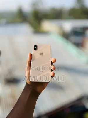 Apple iPhone XS 64 GB Rose Gold