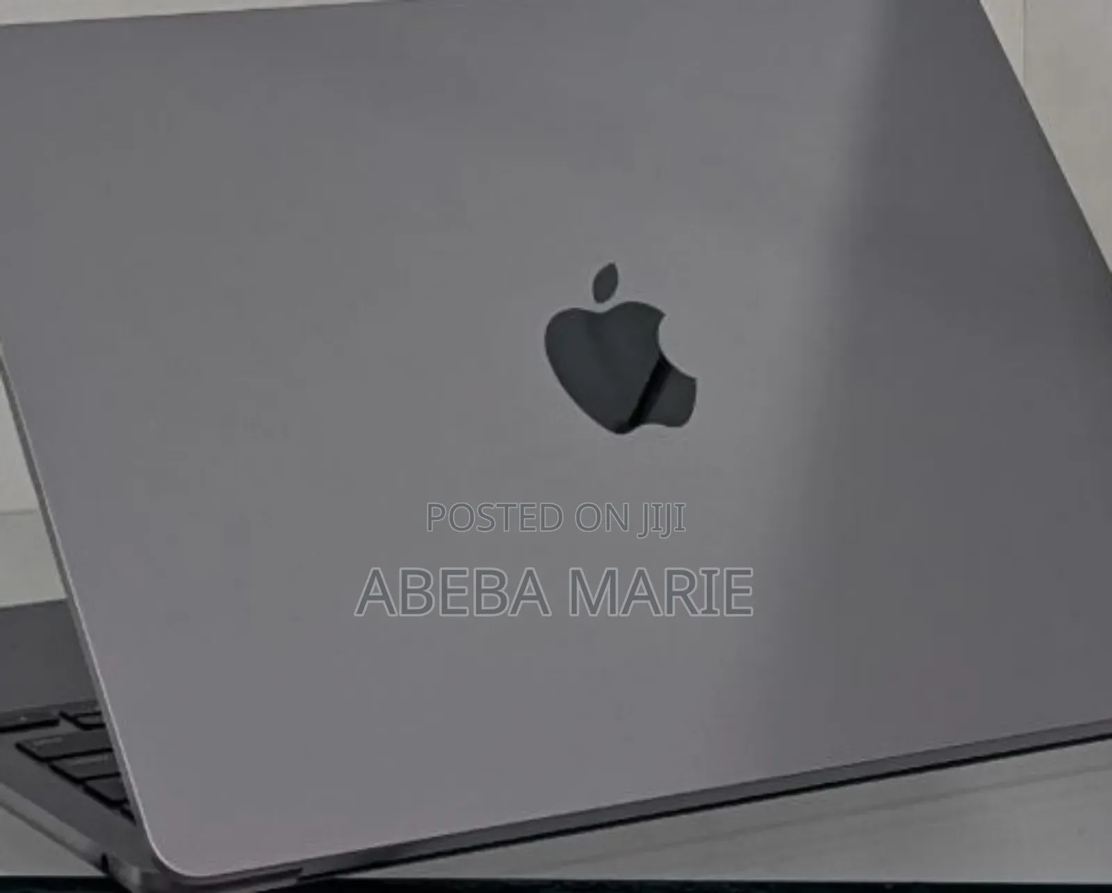 New Laptop Apple MacBook Air 2024 M3 13-Inch 8GB Apple M3 SSD 256GB