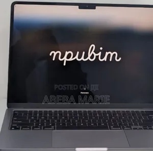 New Laptop Apple MacBook Air 2024 M3 13-Inch 8GB Apple M3 SSD 256GB