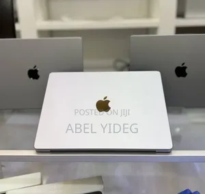 Photo - New Laptop Apple MacBook Pro 2021 M1 16GB Apple M1 Pro SSD 1T