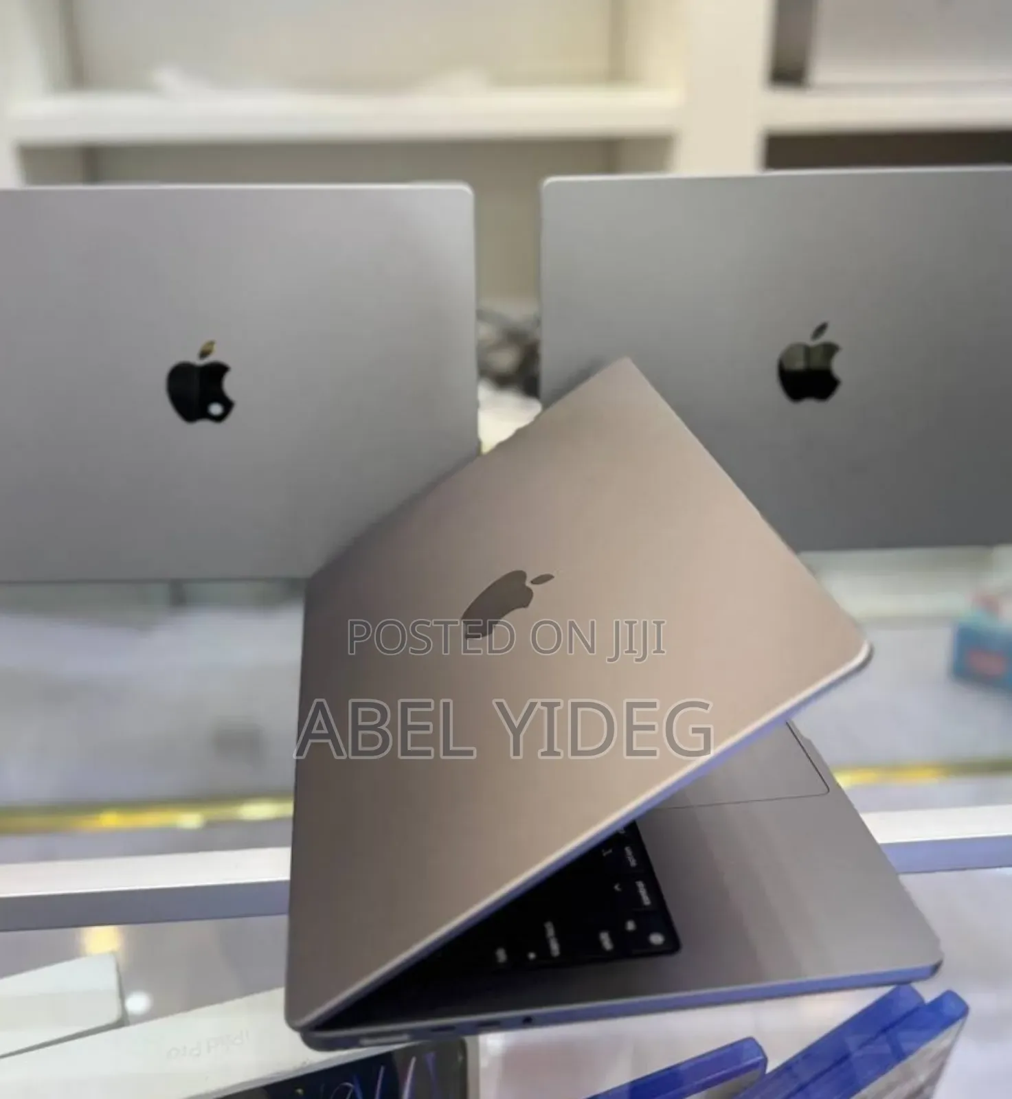 New Laptop Apple MacBook Pro 2021 M1 16GB Apple M1 Pro SSD 1T