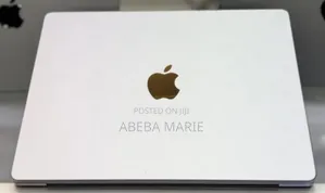 Photo - New Laptop Apple MacBook Pro 2020 M1 16GB Apple M1 Pro SSD 1T