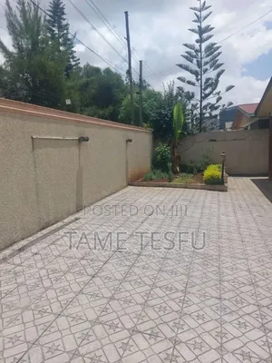 4bdrm Villa in Hayat, Bole for sale