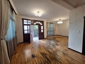 Furnished 5bdrm House in Gorro, Bole for sale