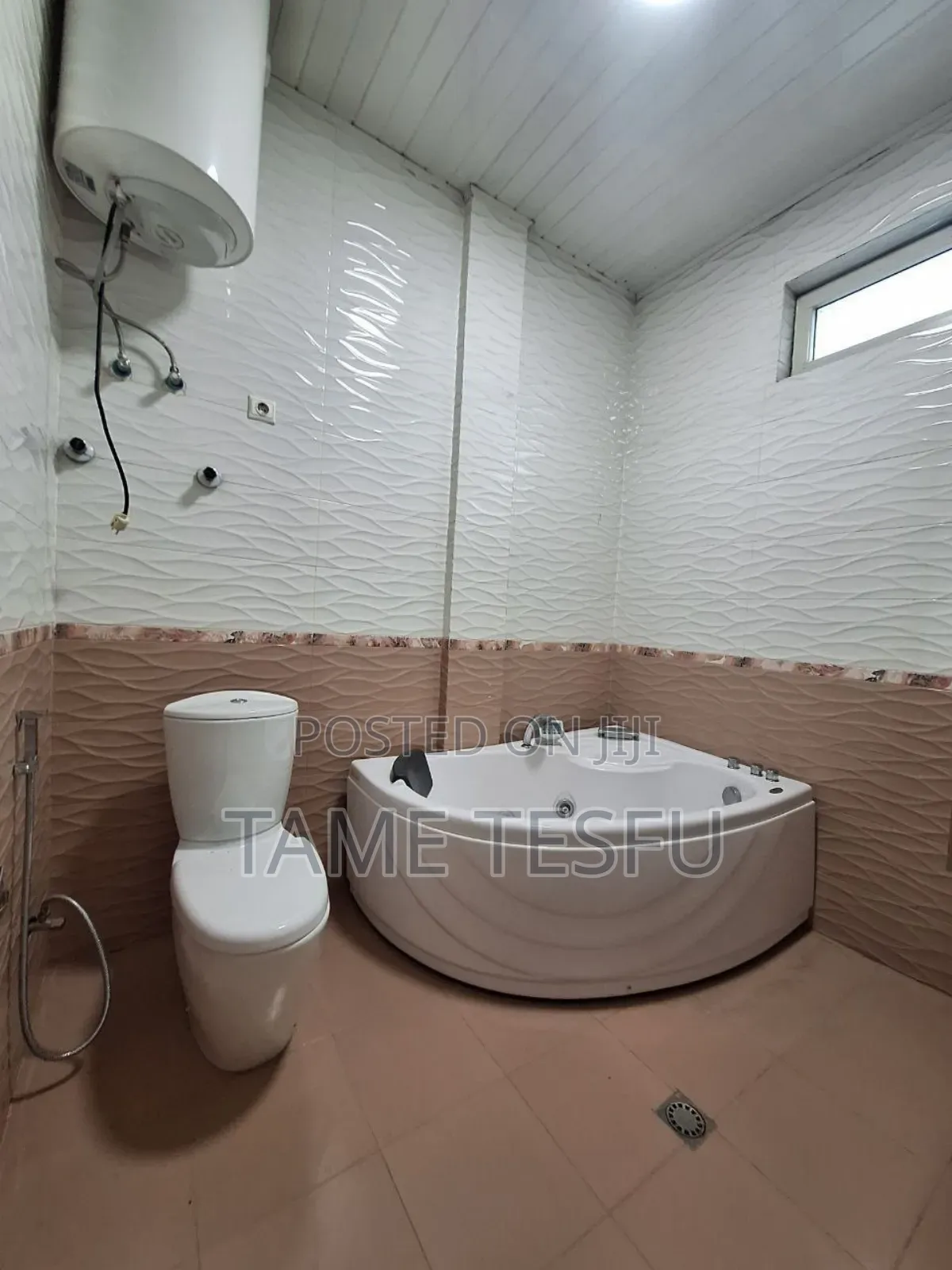 Furnished 5bdrm House in Gorro, Bole for sale