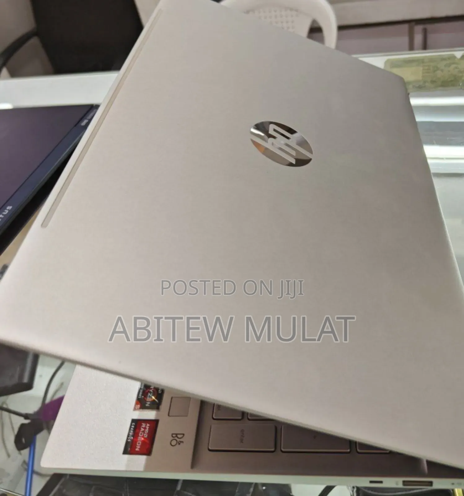 New Laptop HP Pavilion 15 8GB AMD Ryzen 5 SSD 512GB