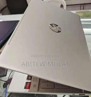 Photo - New Laptop HP Pavilion 15 8GB AMD Ryzen 5 SSD 512GB