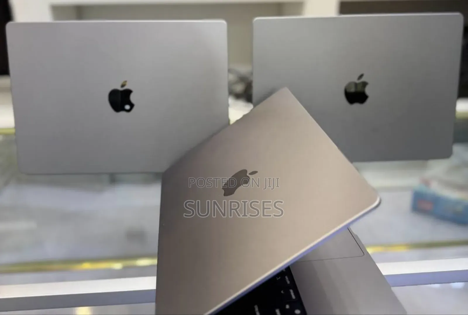 New Laptop Apple MacBook Pro M1 16GB Apple M1 SSD 1T