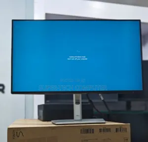 Photo - Dell and Hp 24 Inch Frameless Monitor in Bulk for Sell