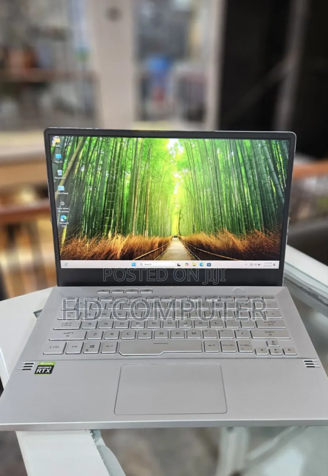 New Laptop Asus ROG Zephyrus G14 16GB AMD Ryzen 9 SSD 512GB