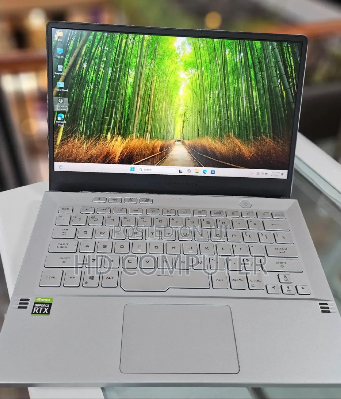 New Laptop Asus ROG Zephyrus G14 16GB AMD Ryzen 9 SSD 512GB