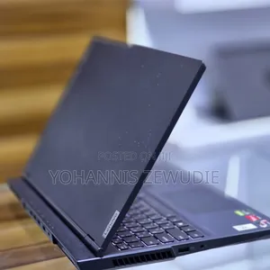 New Laptop Lenovo Legion 5 16GB AMD Ryzen 7 SSD 512GB