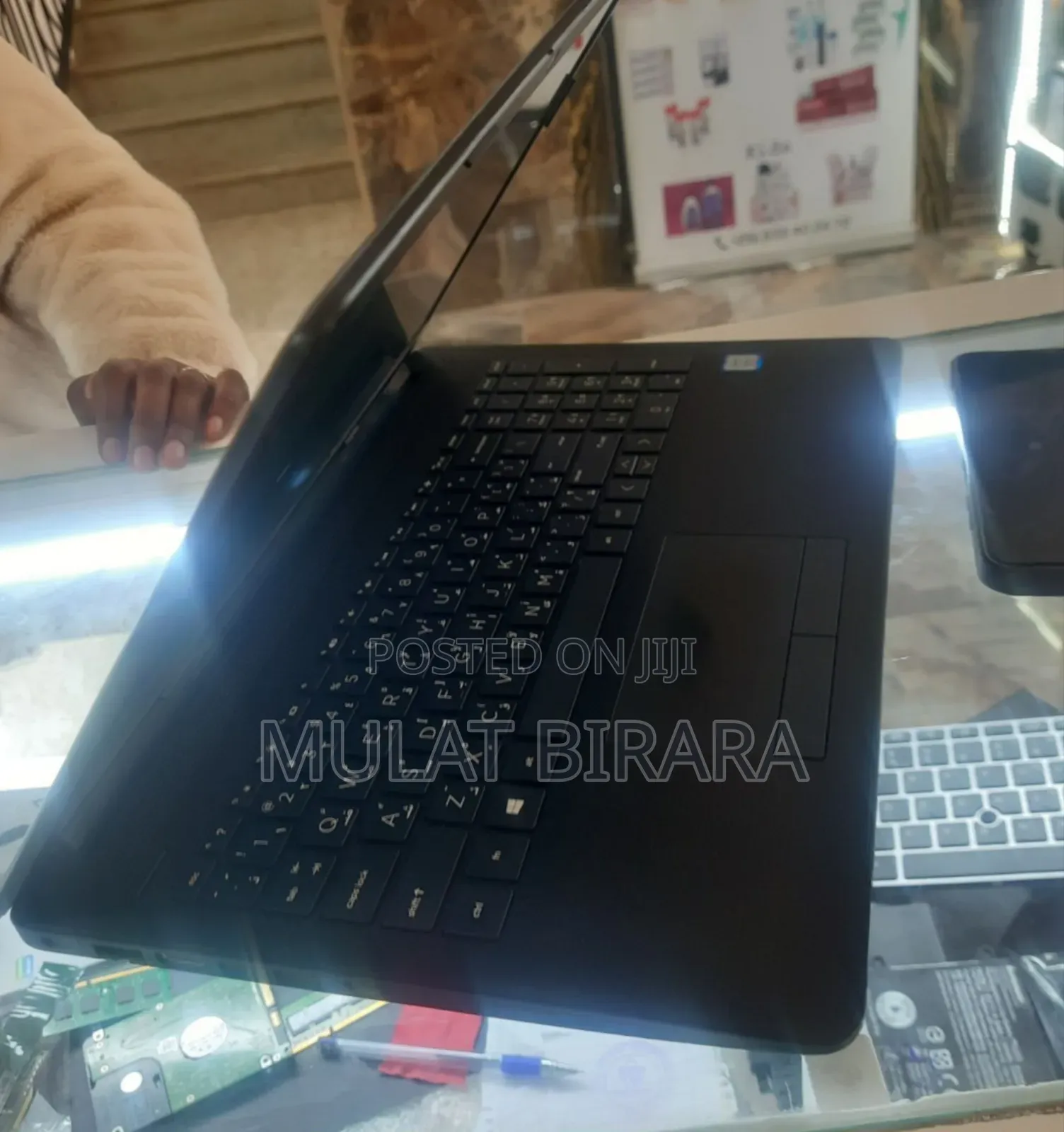 New Laptop HP Stream Notebook 8GB Intel Core I3 HDD 1T