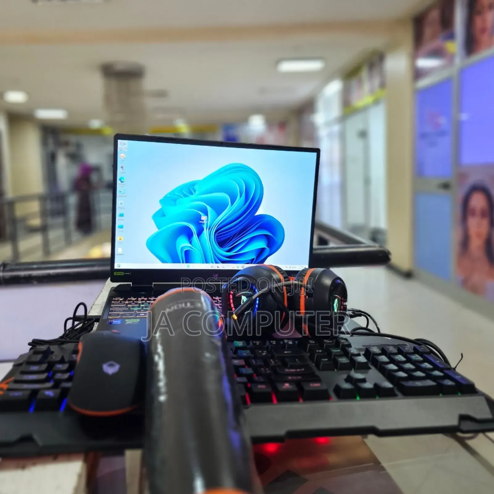 New Laptop Acer Predator Helios 300 16GB Intel Core I9 SSD 1T