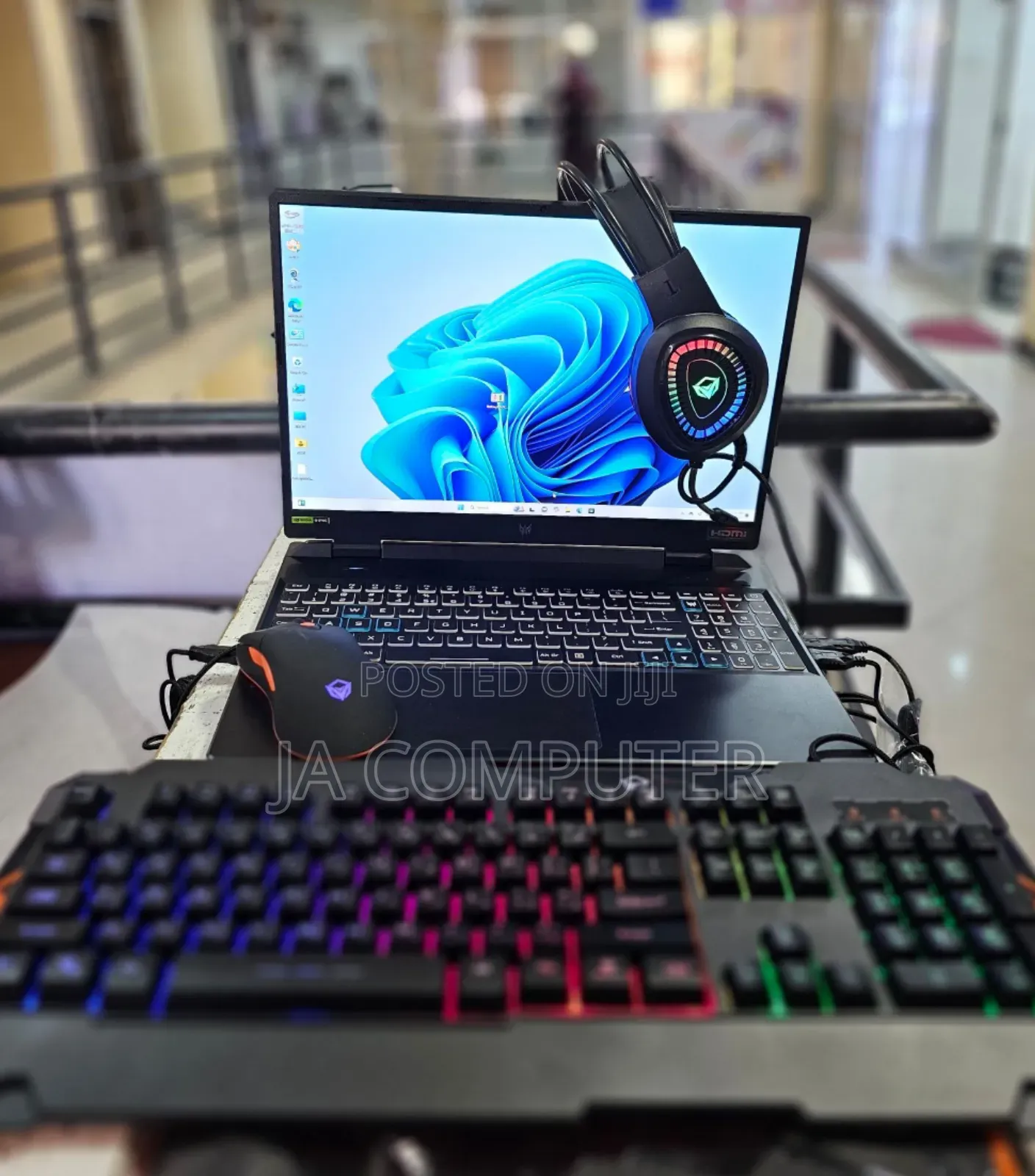 New Laptop Acer Predator Helios 300 16GB Intel Core I9 SSD 1T