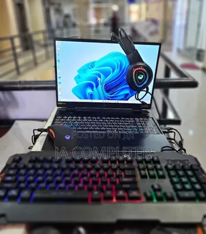 New Laptop Acer Predator Helios 300 16GB Intel Core I9 SSD 1T