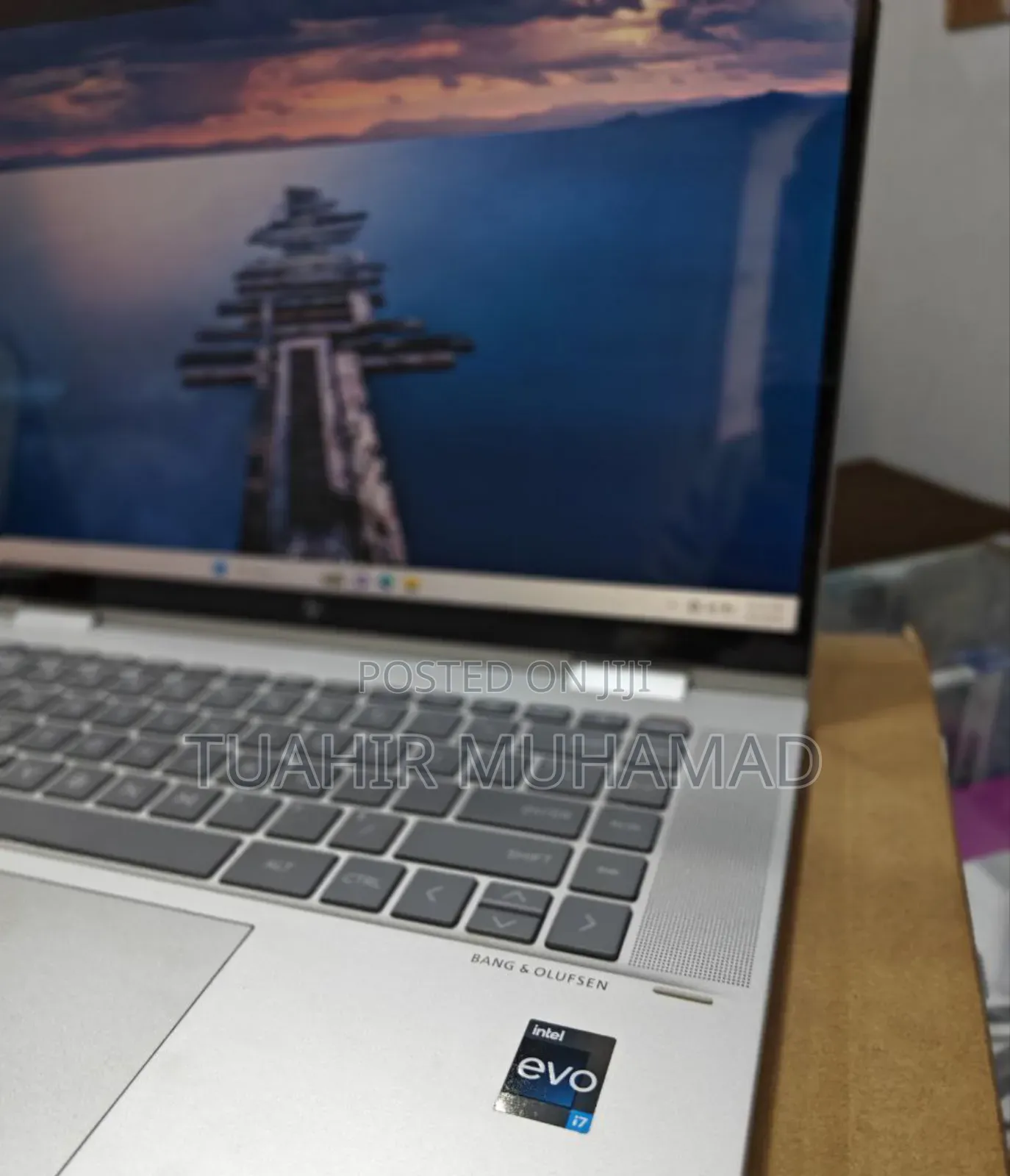 New Laptop HP Envy X360 16GB Intel Core I7 SSD 512GB