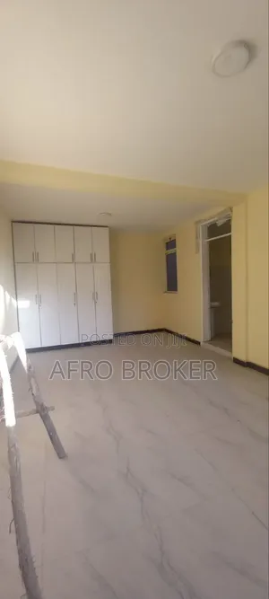 Furnished 6bdrm House in Garment 72, Nifas Silk-Lafto for sale