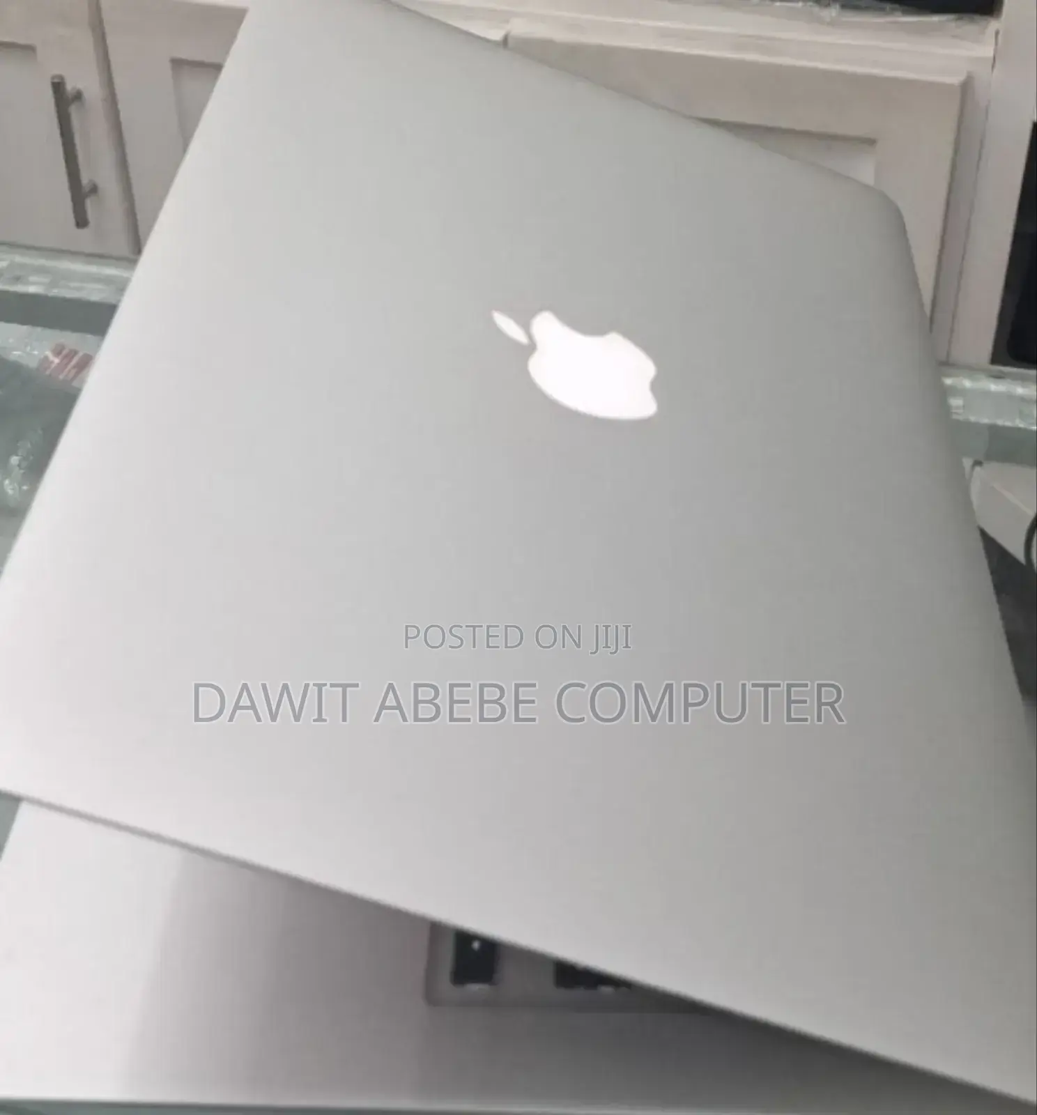 New Laptop Apple MacBook Air 2017 8GB Intel Core I5 SSD 128GB