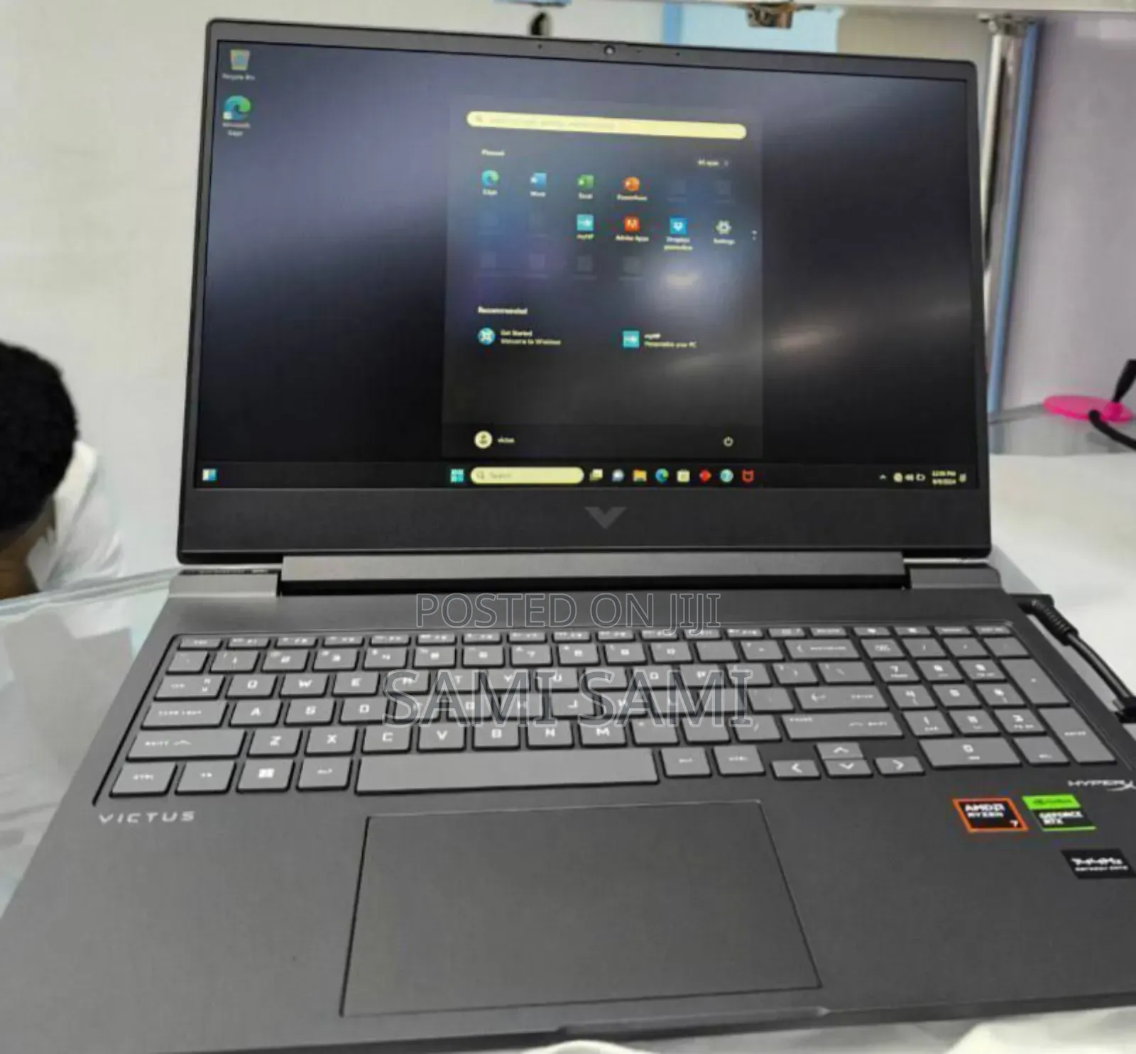 New Laptop HP Victus 16 16GB AMD Ryzen 7 SSD 1T