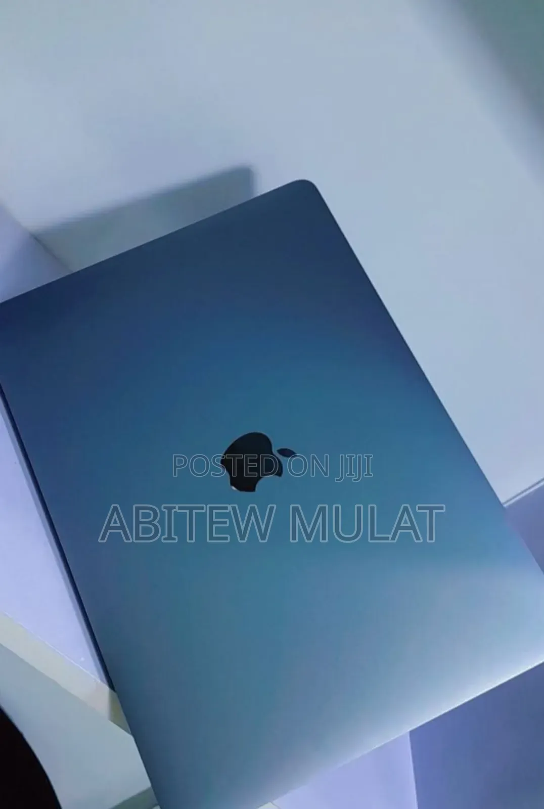 New Laptop Apple MacBook Pro 2020 16GB Intel Core I5 SSD 1T