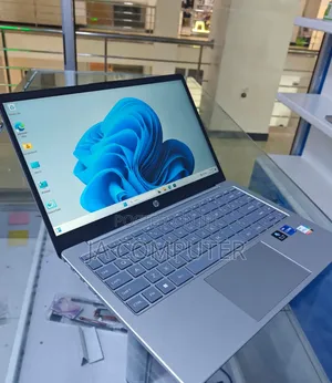 New Laptop HP Stream Notebook 16GB Intel Core I7 SSD 512GB