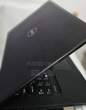 New Laptop Dell Latitude 5480 8GB Intel Core I5 SSD 256GB