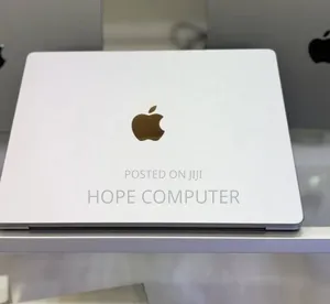 Photo - New Laptop Apple MacBook Pro 2021 M1 16GB Apple M1 SSD 1T