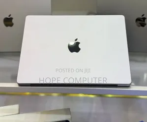 New Laptop Apple MacBook Pro 2021 M1 16GB Apple M1 SSD 1T