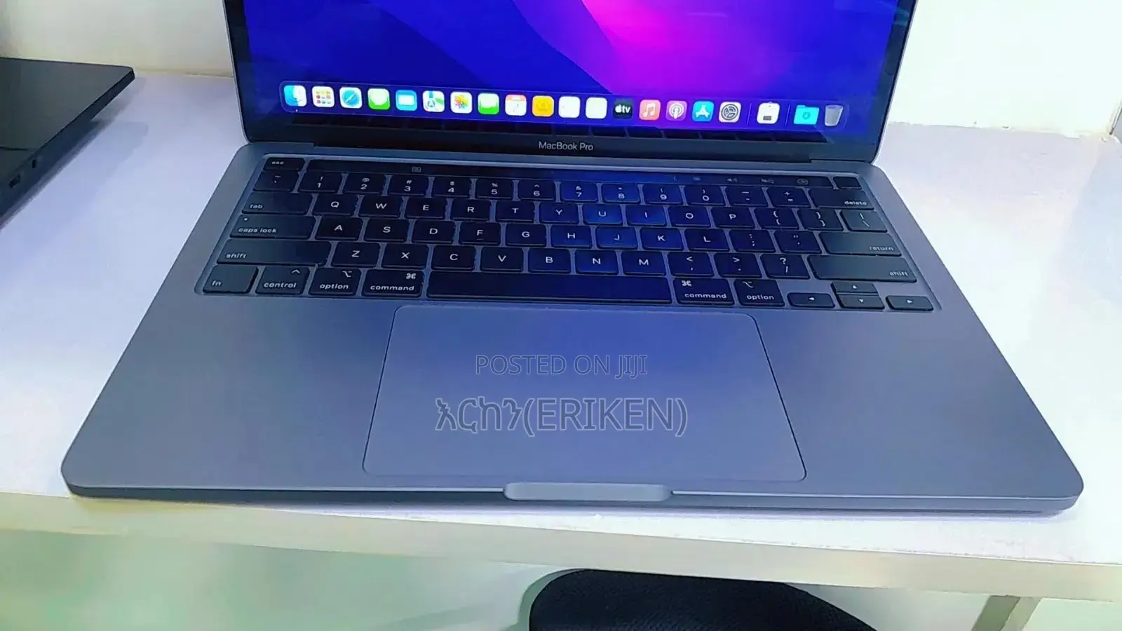 New Laptop Apple MacBook Pro 2020 16GB Intel Core I5 SSD 1T